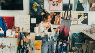 Iowa Opens Artist Professional Development Grants to Help Creatives Build Sustainable Careers (Doing Business in Iowa)